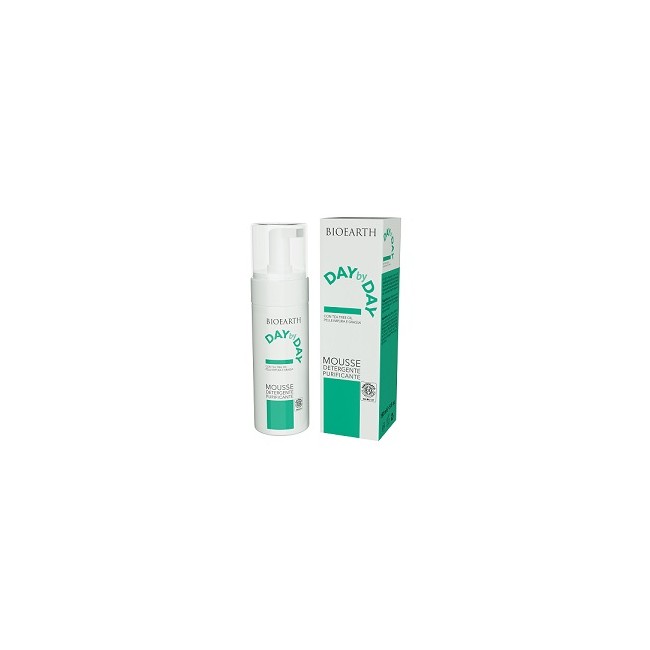 DAY BY DAY MOUSSE DETERGENTE PURIFICANTE 150 ML