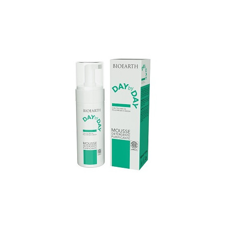 DAY BY DAY MOUSSE DETERGENTE PURIFICANTE 150 ML